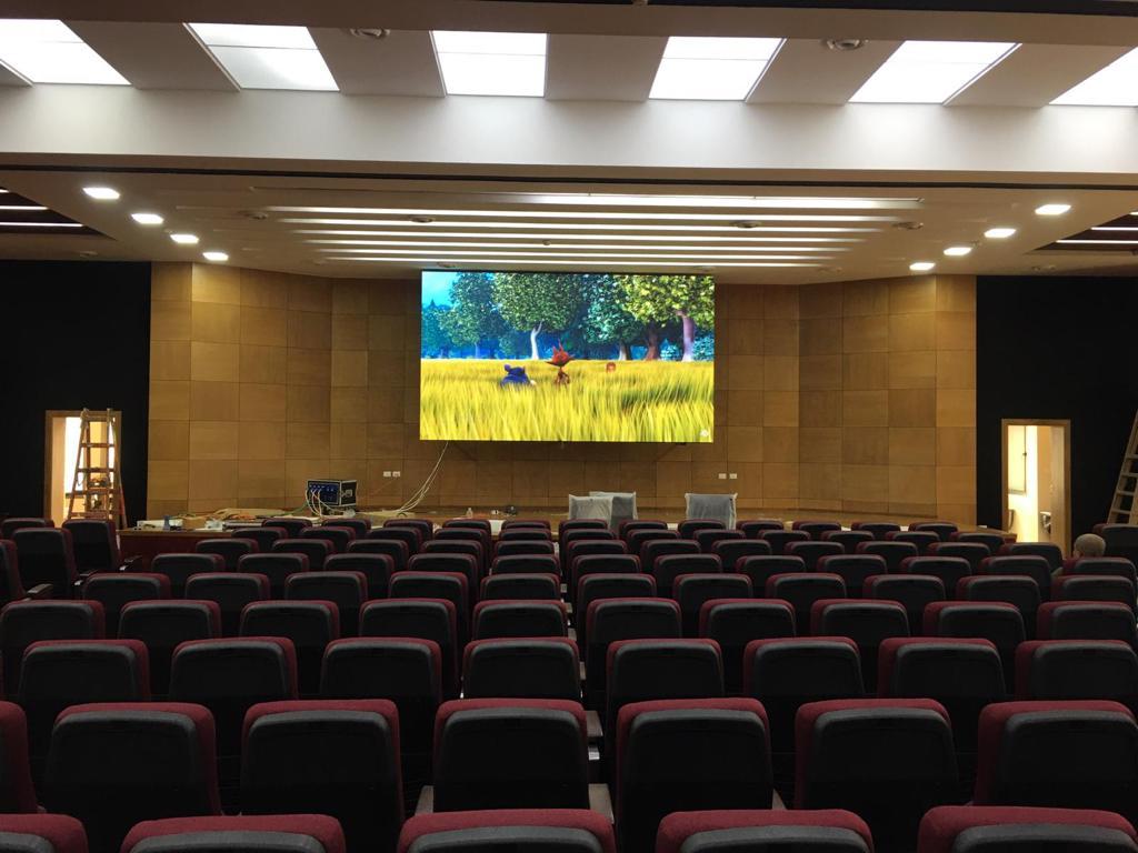 تم تطبيق جدار الفيديو itc P2.5 LED على جامعة القدس – فرع رفح، فلسطين