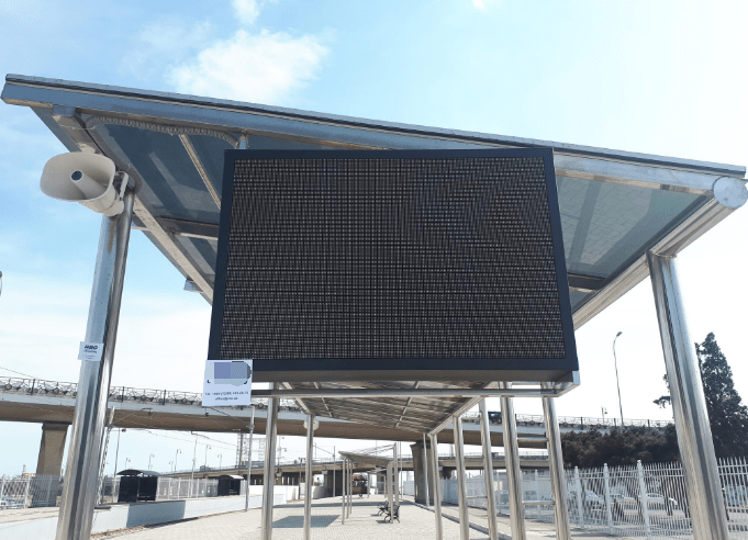 How to maintain outdoor LED display?