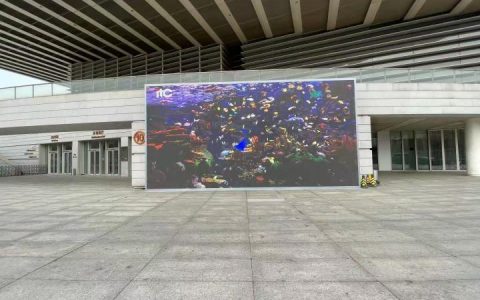 How to Choose Outdoor Advertising LED Display Model?